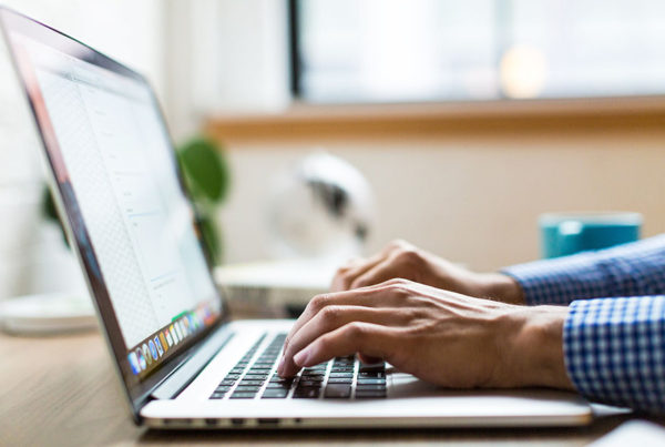 write pages titles and meta tags for marketing SEO